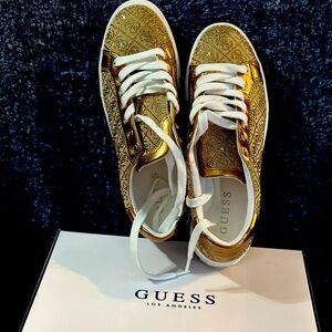 Guess Women’s Gelsen Sneaker